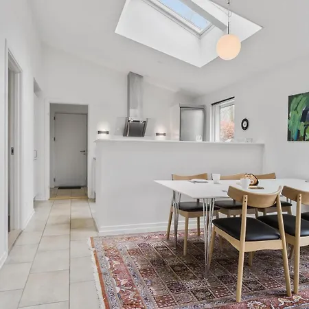 Gorgeous In With Wifi Semesterbostad *