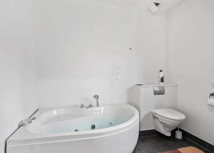 Gorgeous In With Wifi 度假居